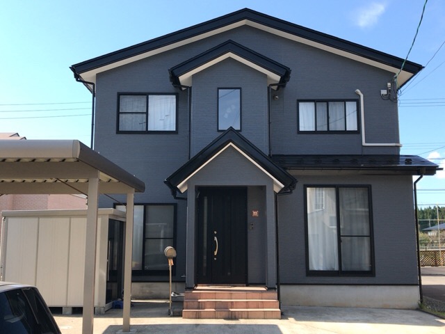 秋田市添川　S様邸（外壁塗装色：ND013、屋根塗装色：ブラック）
