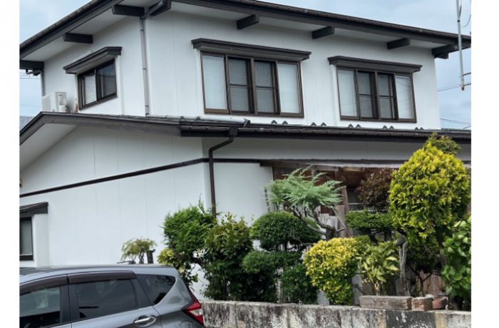秋田市桜H様邸　外壁塗装　塗装色：IF-9901