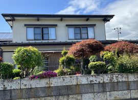 秋田市桜H様邸の外壁塗装工事が着工しました。